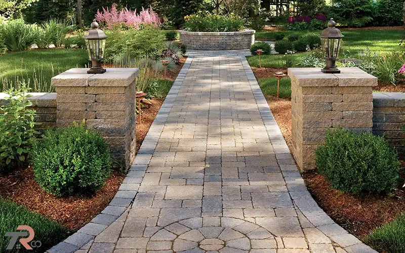 کاربرد آجر در ساخت کفپوش محوطه و پارکینگها