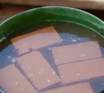 دلیل زنجاب کردن آجر